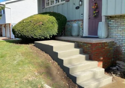 Stoops & Steps